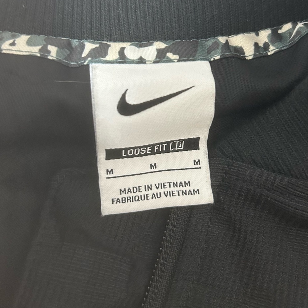 Nike Naomi Osaka Tennis Maneki-Nelly Cropped Bomber Jacket - Picture 9 of 14